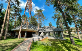 Банкетный дом «Бригантина» (№ 17)