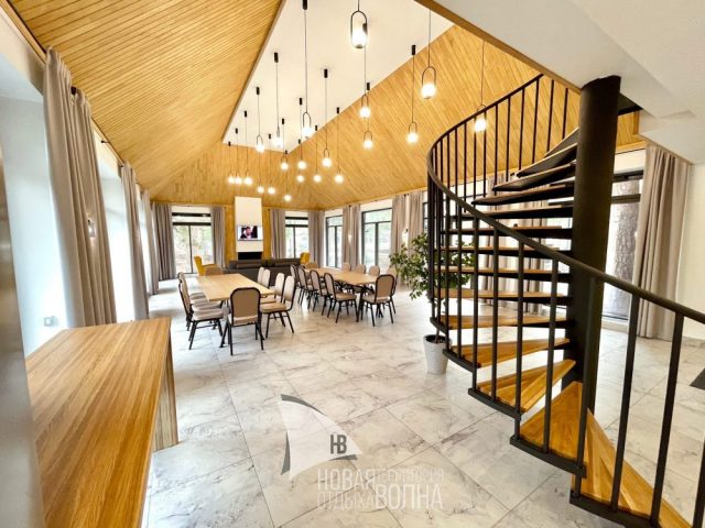 Банкетный дом «Бригантина» (№ 17)